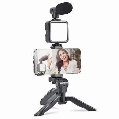 [1531] TRIPOIDE PODCAST CON MICROFONO Y LED AY49